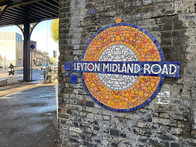 Leyton Midland Road Roundel