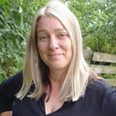 400-Michelle-Robinson.jpg michelle